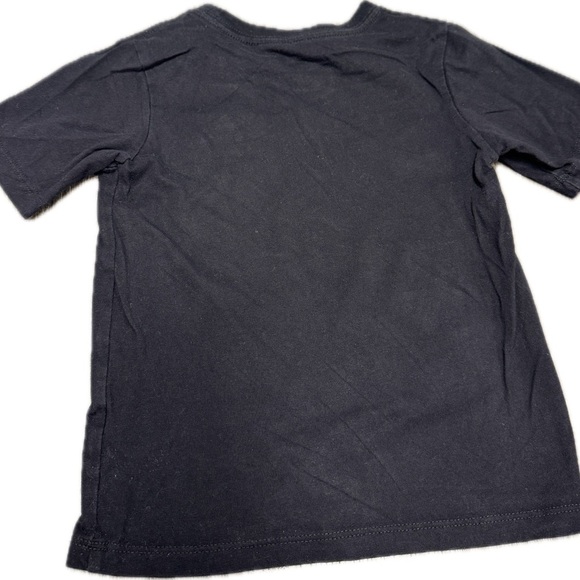 The Children’s Place “The Birthday Dude” T-Shirt | Size 3T 🎉🖤 - Picture 3 of 4